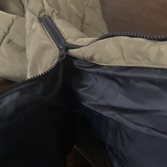 Canada Weather Gear Women's Long Hooded Puffer Coat - Picture 10 of 12